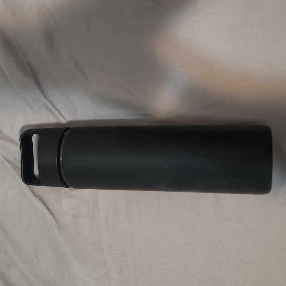 Water bottle - Picture 2 of 2